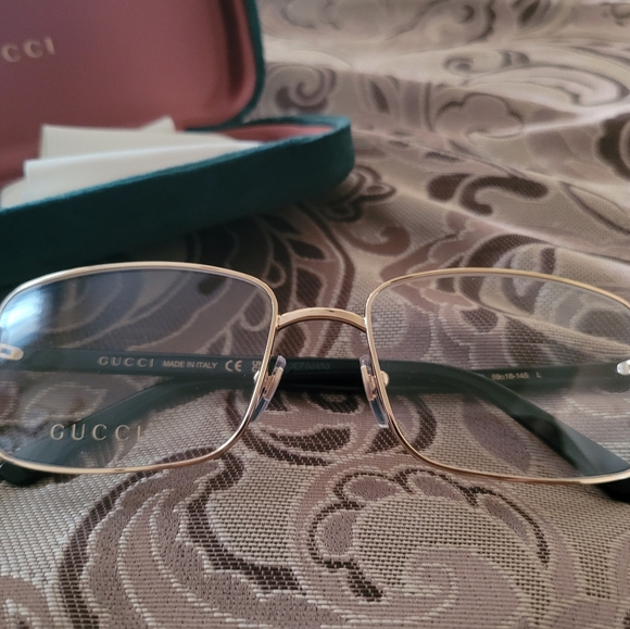 GUCCI GG1586O 001 Pre Owned Authentic Eyeglasses w/case and accessories - Picture 5 of 11